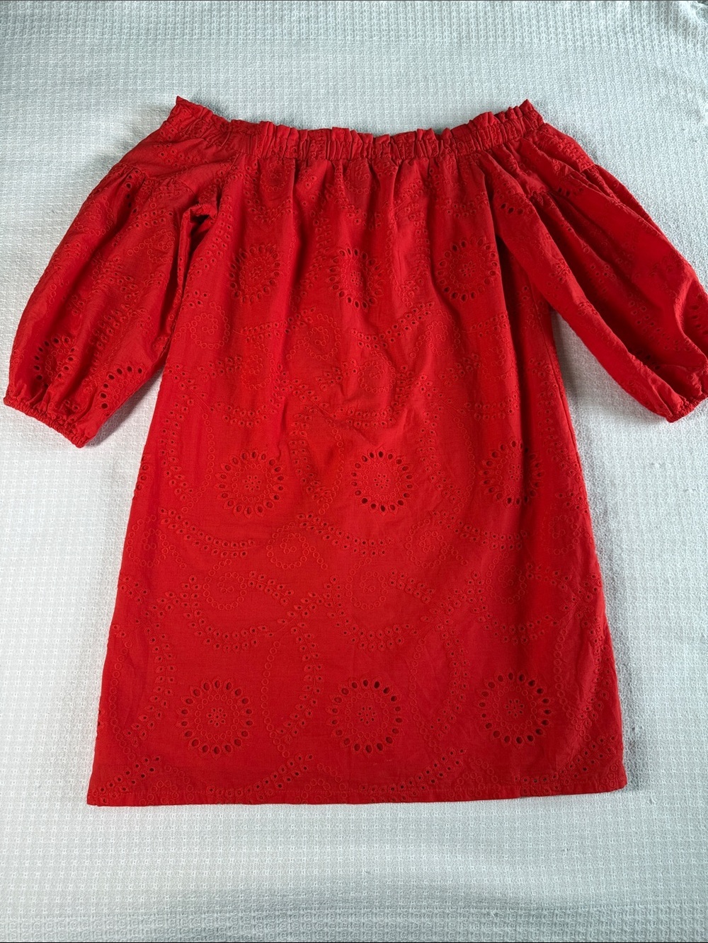 Vince Camuto red eyelet off the shoulder cotton mini dress size 10
